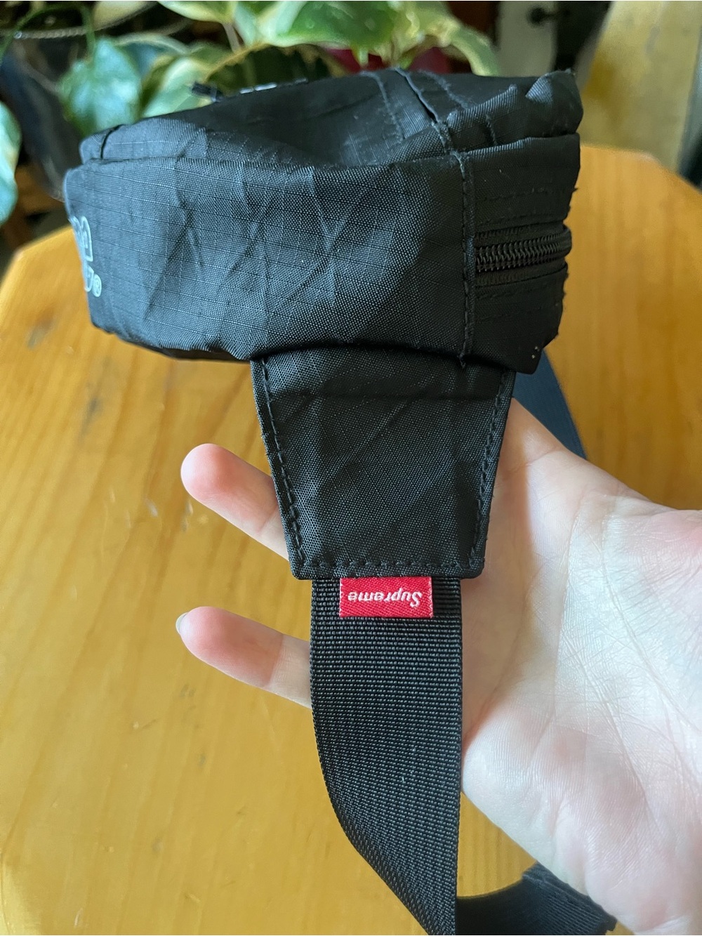 Supreme Waist Bag Fanny Pack Bum Black Logo X-pac USA FW18 Pouch Nylon Crossbody - Picture 4 of 13